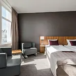 Quality Hotel 4*